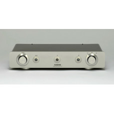 Sugden Masterclass PA-4 